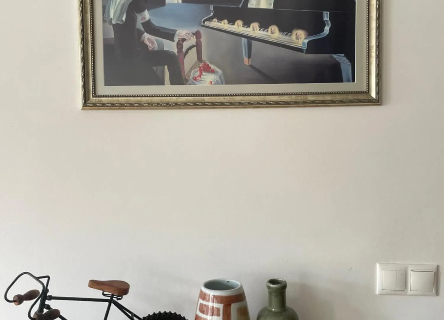 Large 2-Bedroom Centre Art Apartment Sofia